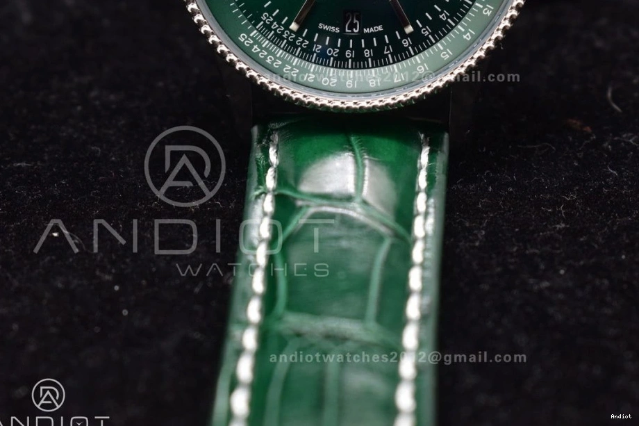 Edition  41mm Navitimer 1:1 Dial Leather Green Best TF A2824 on 0425